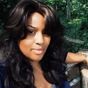 Meet your Posher, Abigail